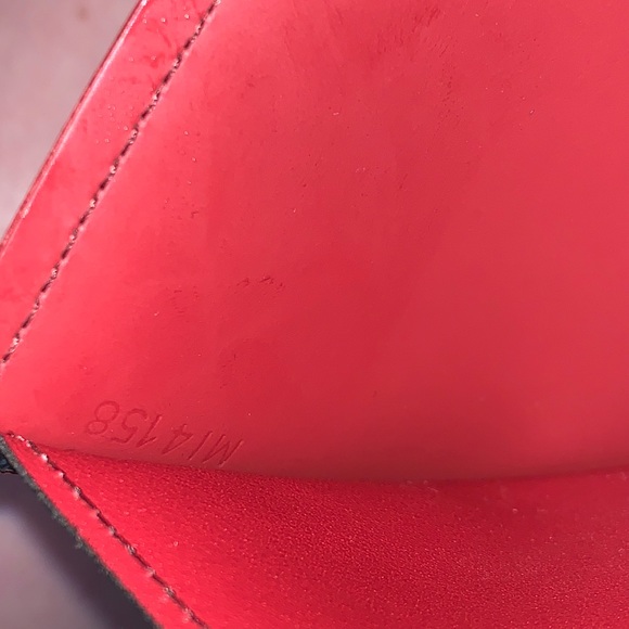 Authentic damier graphite multiple wallet limited - Picture 7 of 10